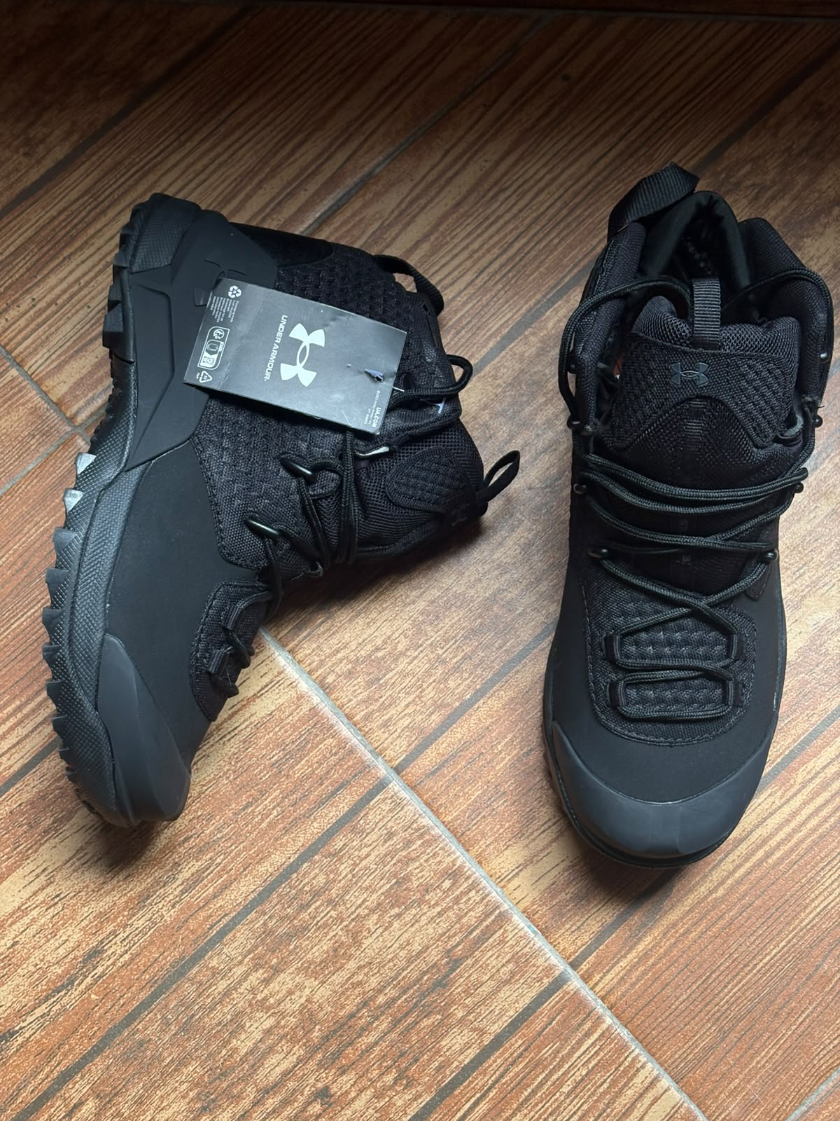 BOTA UNDER ARMOUR GORE TEX
