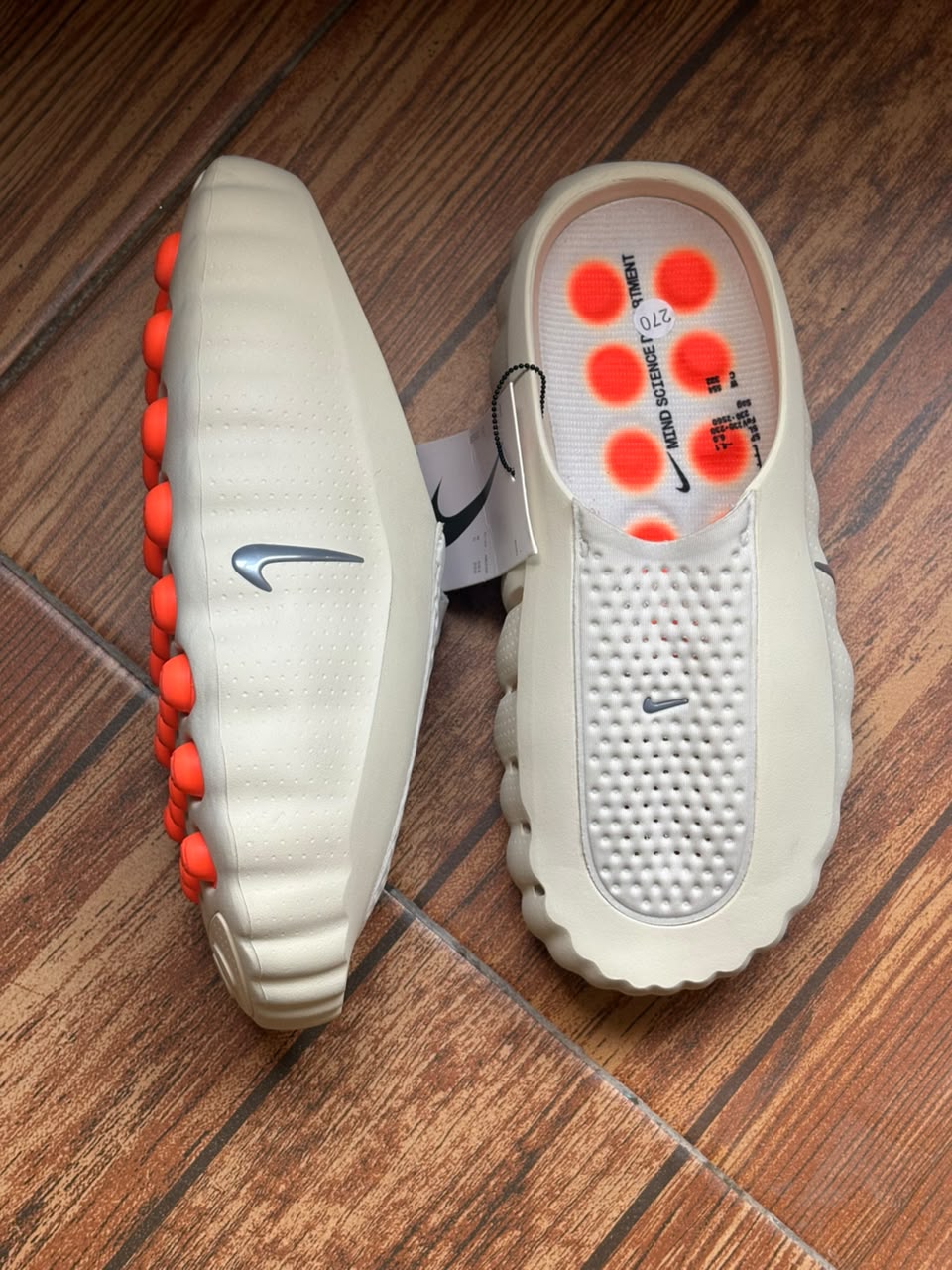 NIKE MIND 001 BEIGE