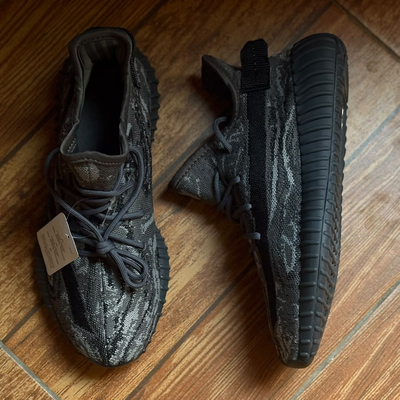 YEEZY 359 DARK SALT MX